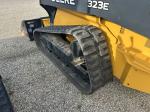 John Deere 323E