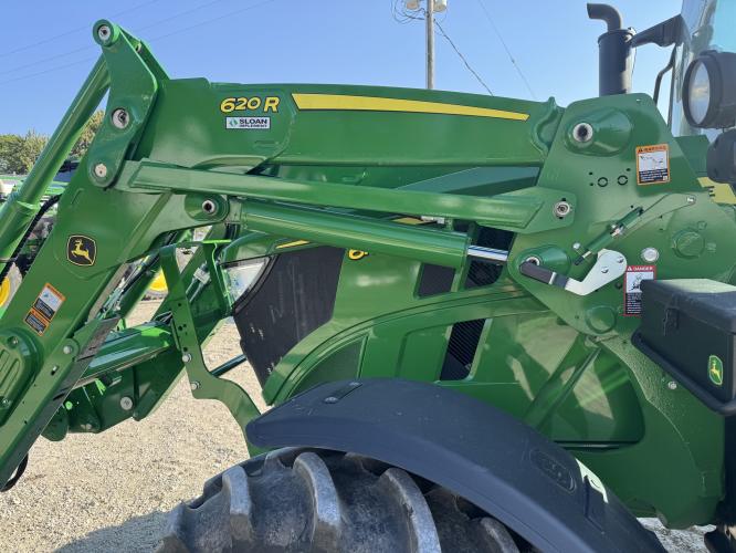 John Deere 6R 130