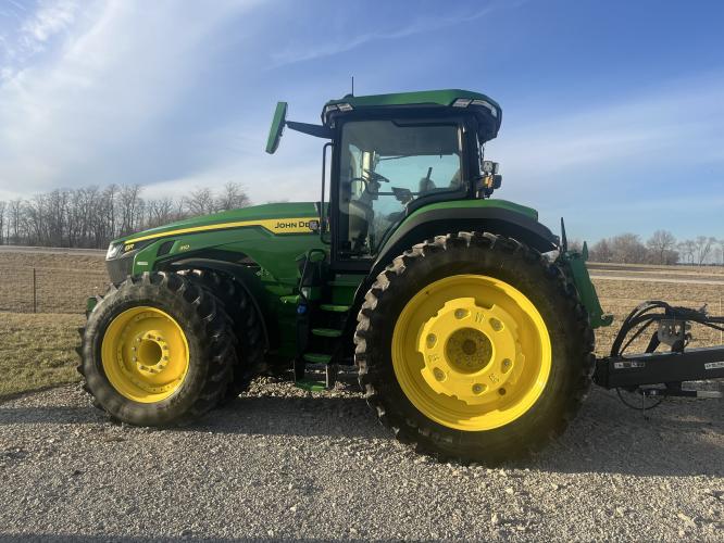 John Deere 8R 310