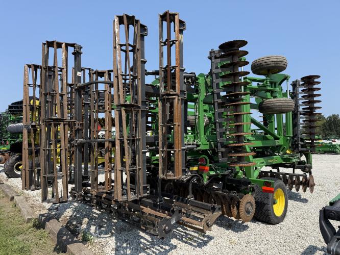 John Deere 2660VT
