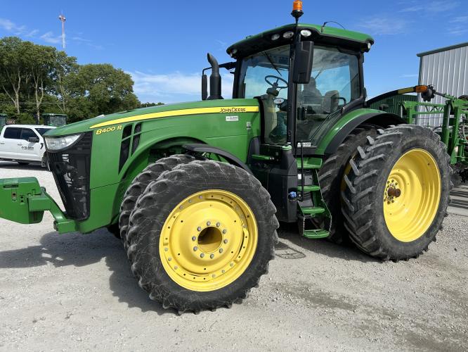 John Deere 8400R