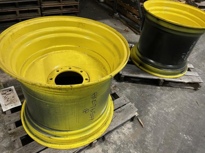 John Deere AXE76549 WHEEL 30X25