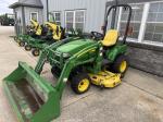 John Deere 2305