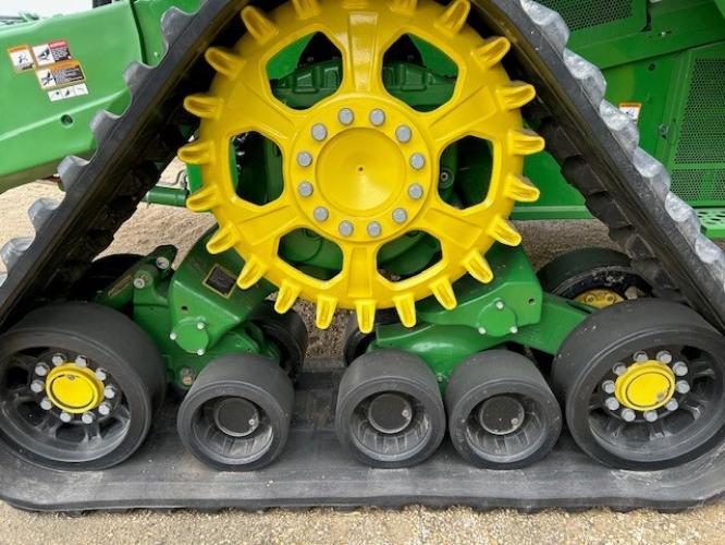 John Deere S780