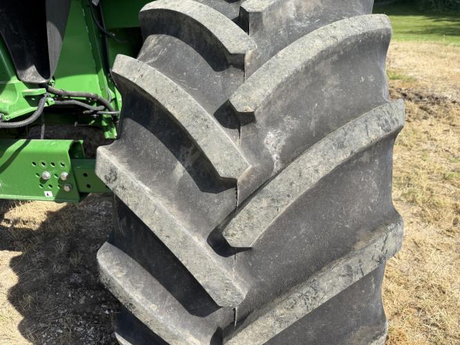 John Deere S770