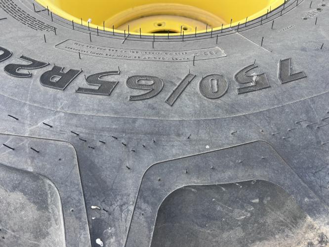 Goodyear 750/65R26