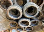 John Deere RE594956 ROLLER FOR 8RX - 18" TRACK