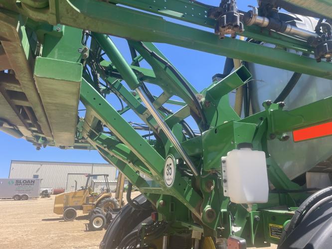 John Deere R4044