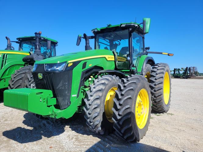 John Deere 8R 410