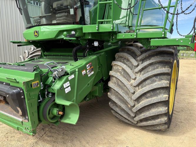 John Deere S780