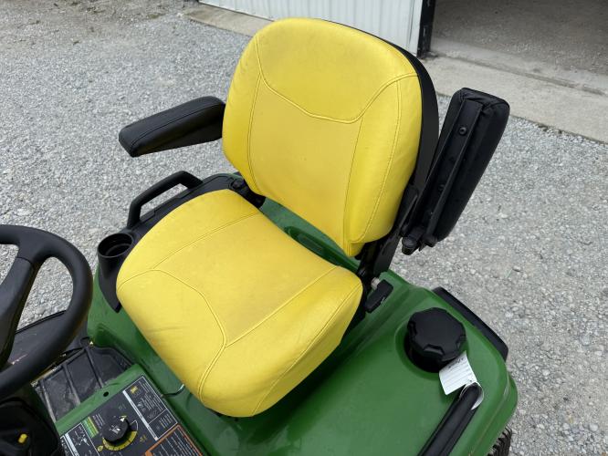 John Deere X734