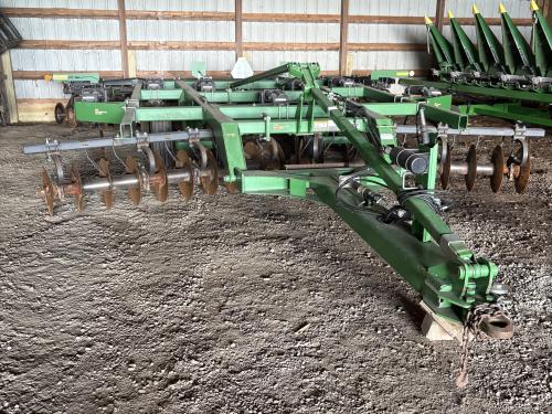 2010 John Deere 512