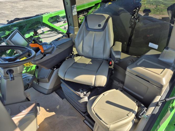 John Deere 612R