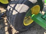 John Deere 2720