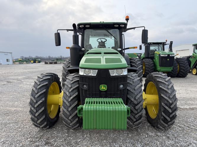 John Deere 8370R
