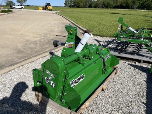 2025 Frontier RT3049R