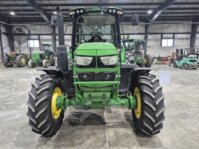 John Deere 6130M