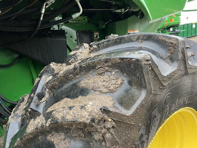 John Deere S790