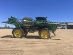 John Deere R4044