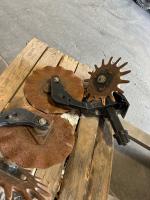 Dawn combo trash wheel / coulter for JD