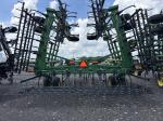 John Deere 2210