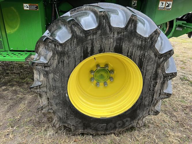John Deere S790