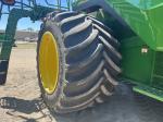 John Deere S7 900