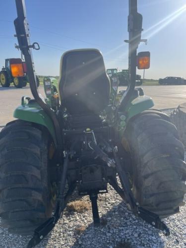 John Deere 3720