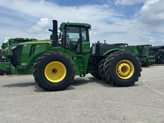 John Deere 9R 640