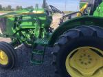 John Deere 5065E