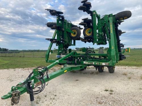 2012 John Deere 2510H