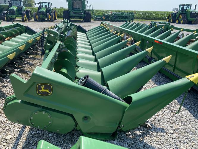 John Deere C12F StalkMaster