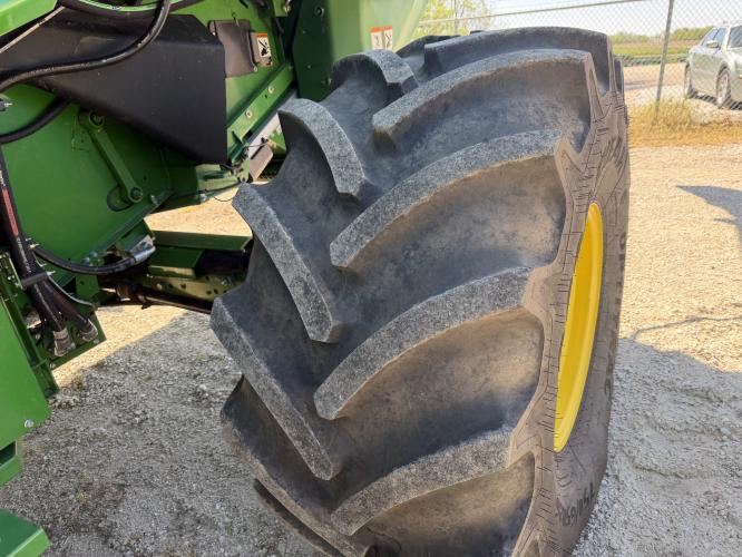 John Deere S780