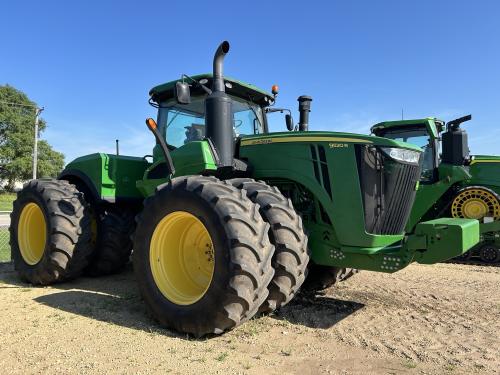 2015 John Deere 9520R