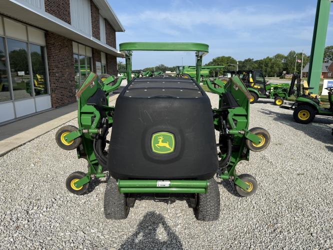John Deere 1600