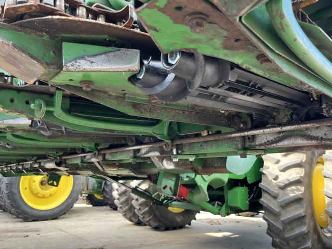 John Deere 608C