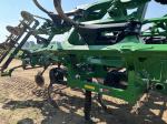 John Deere 2730
