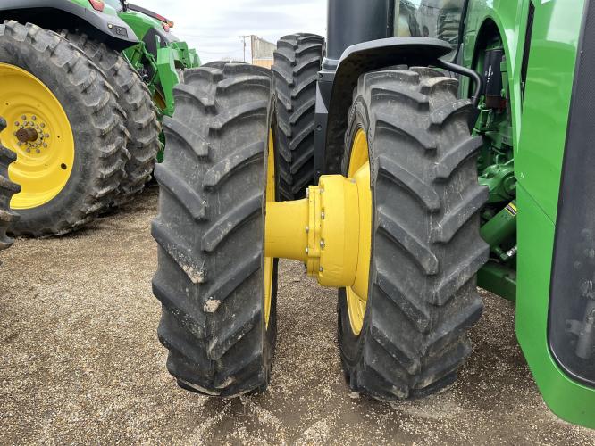John Deere 8370R
