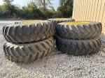 John Deere 520/85R38