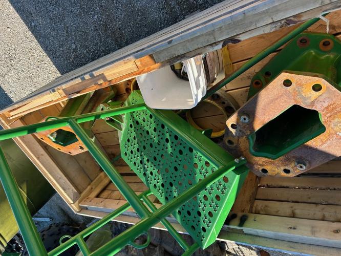 John Deere Alliance 520/85R38 combine dual set