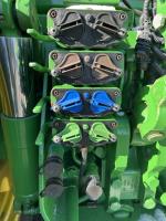 John Deere 8310R