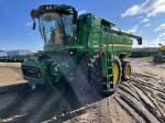 John Deere S780