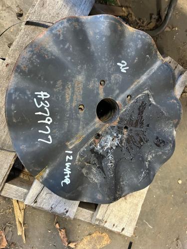 John Deere NEW A37977 16" CLOULTER BLADE