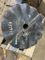 John Deere NEW A37977 16" CLOULTER BLADE