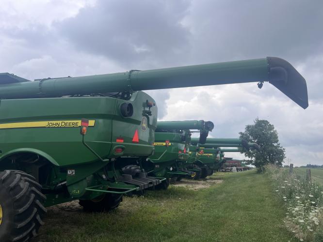 John Deere S780