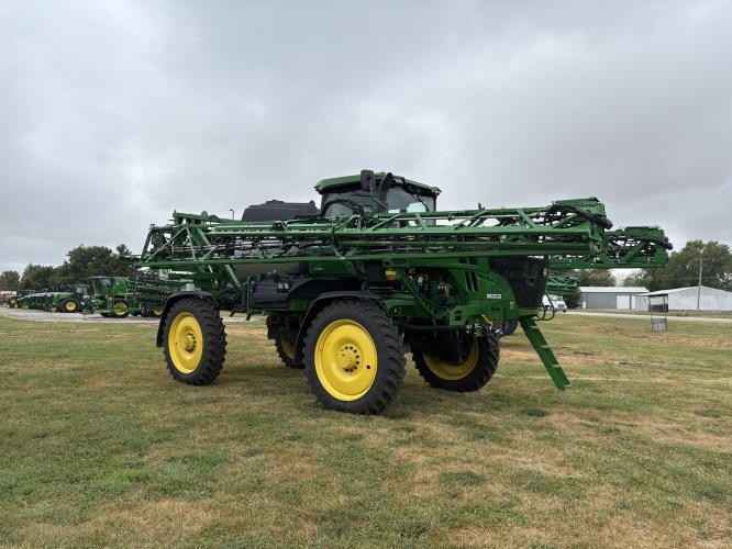 John Deere 412R