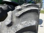 John Deere 8235R