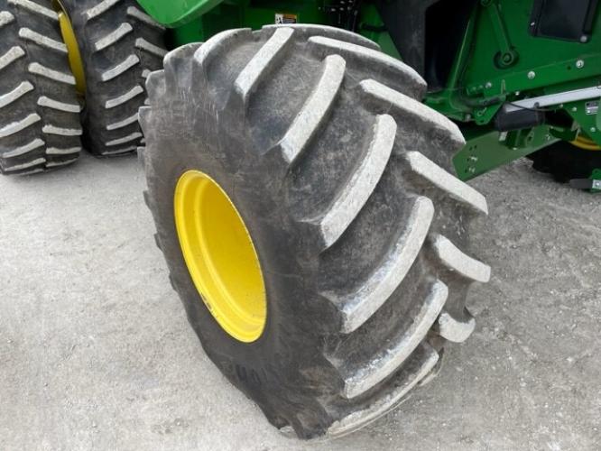 John Deere S780