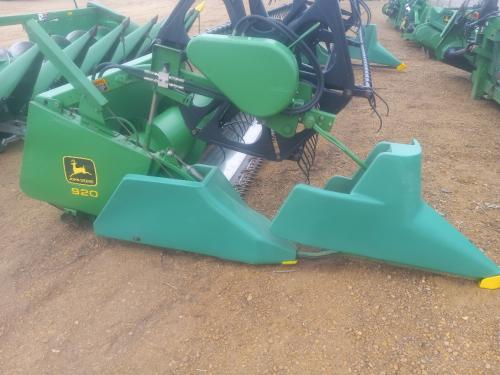 1996 John Deere 920