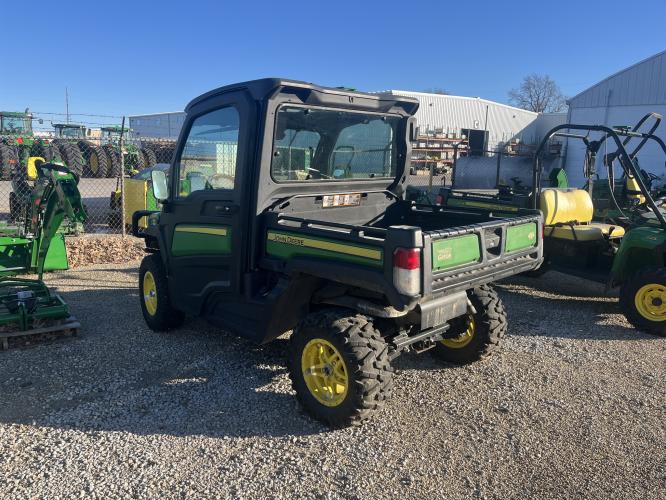 John Deere XUV835M